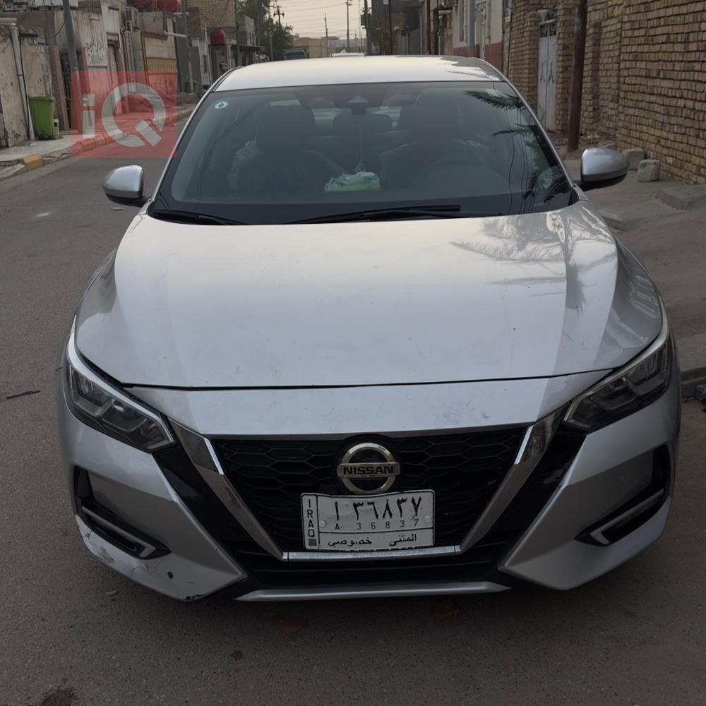 نيسان سنترا